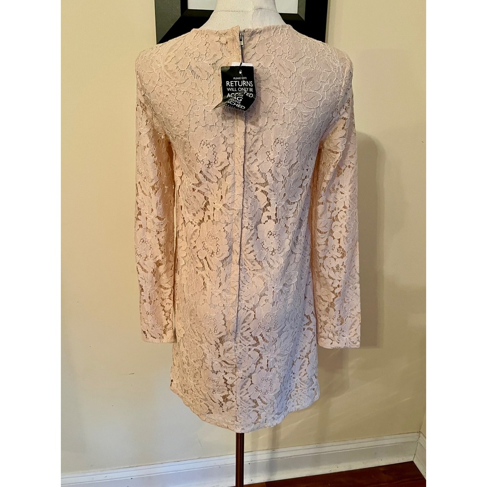 NWT Needle & Thread Pink Floral Lace Embellished Neck Shift Dress US 2 - Picture 7 of 8